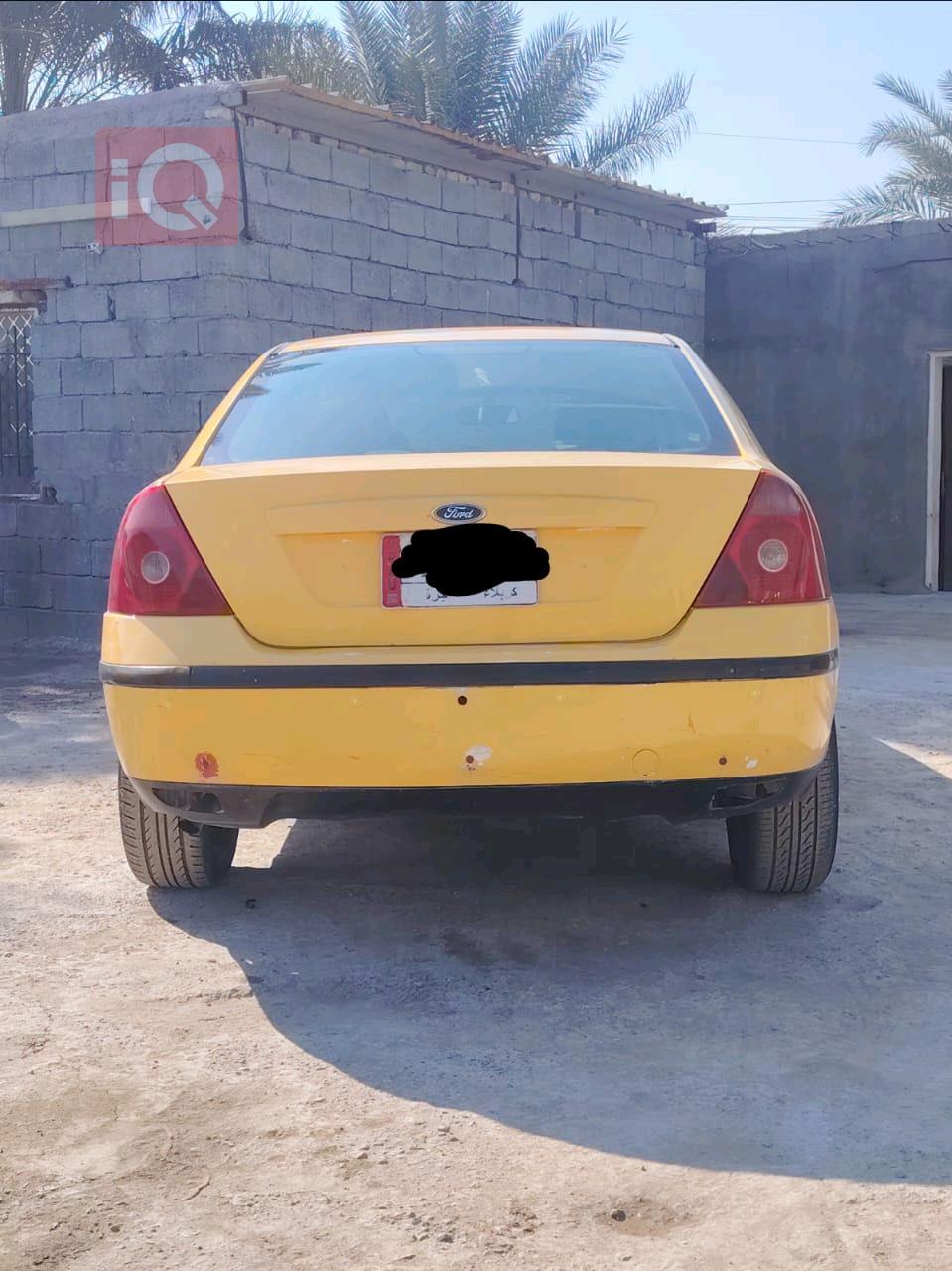 فورد مونديو